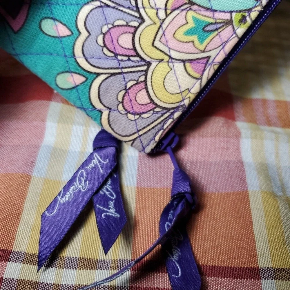 Vera‎ Bradley Wristlet Retired Pattern